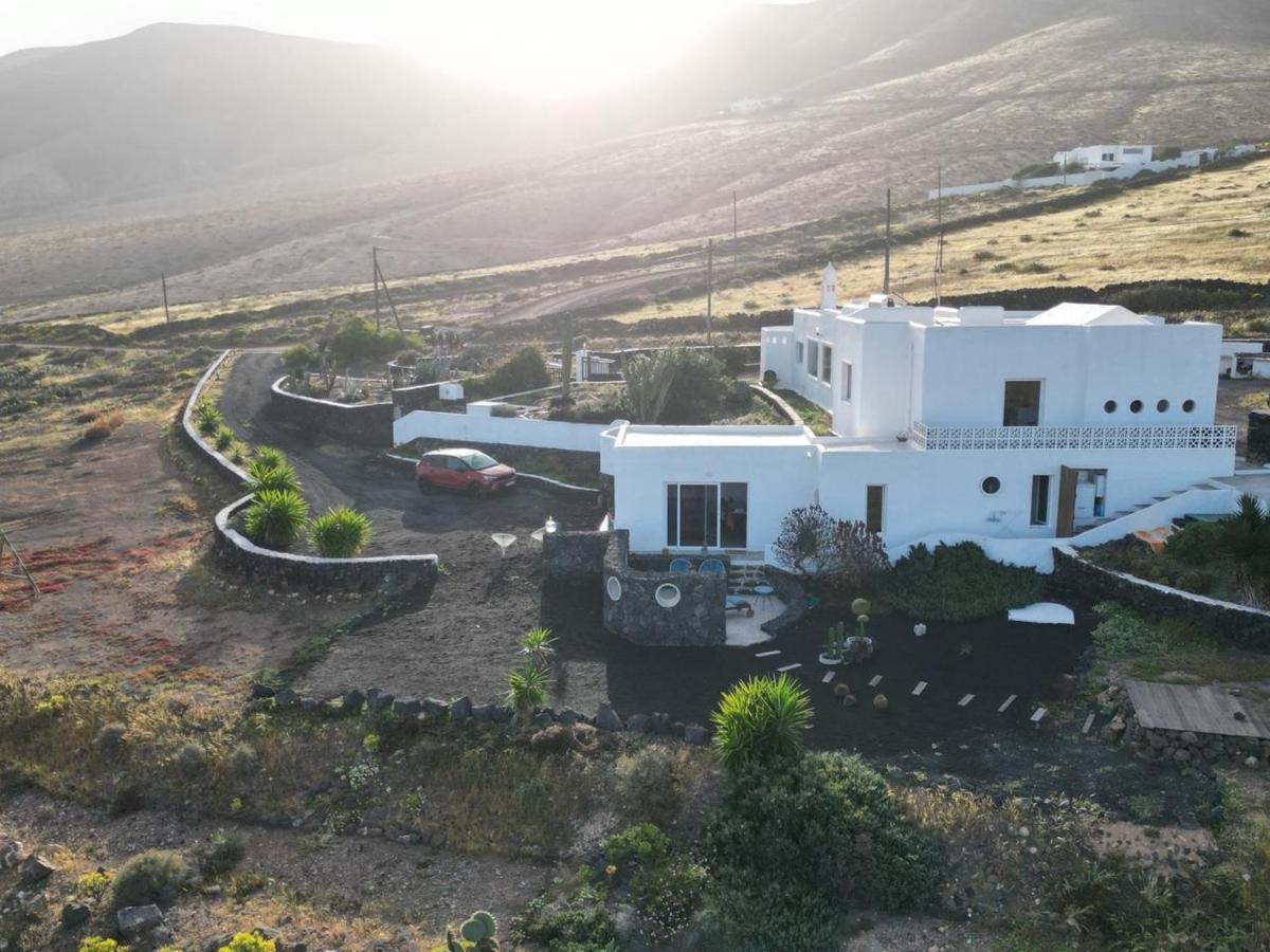 El Refugio Appartement Famara Buitenkant foto
